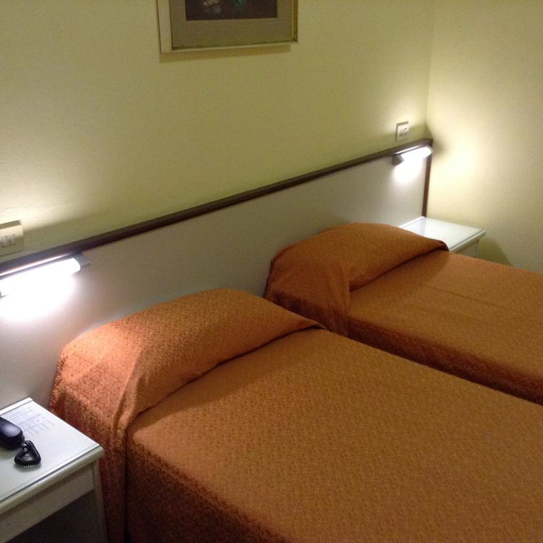 Hotel Arco Del Sole 拉瓦尼亚 客房 照片